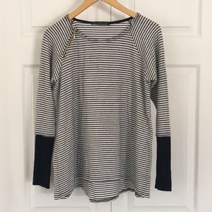 Relaxed fit striped lightweight sweater